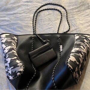 2-pc Camo Tote Bag Set | Black Gray Neoprene with Zip Pouch | Ah-Dorned